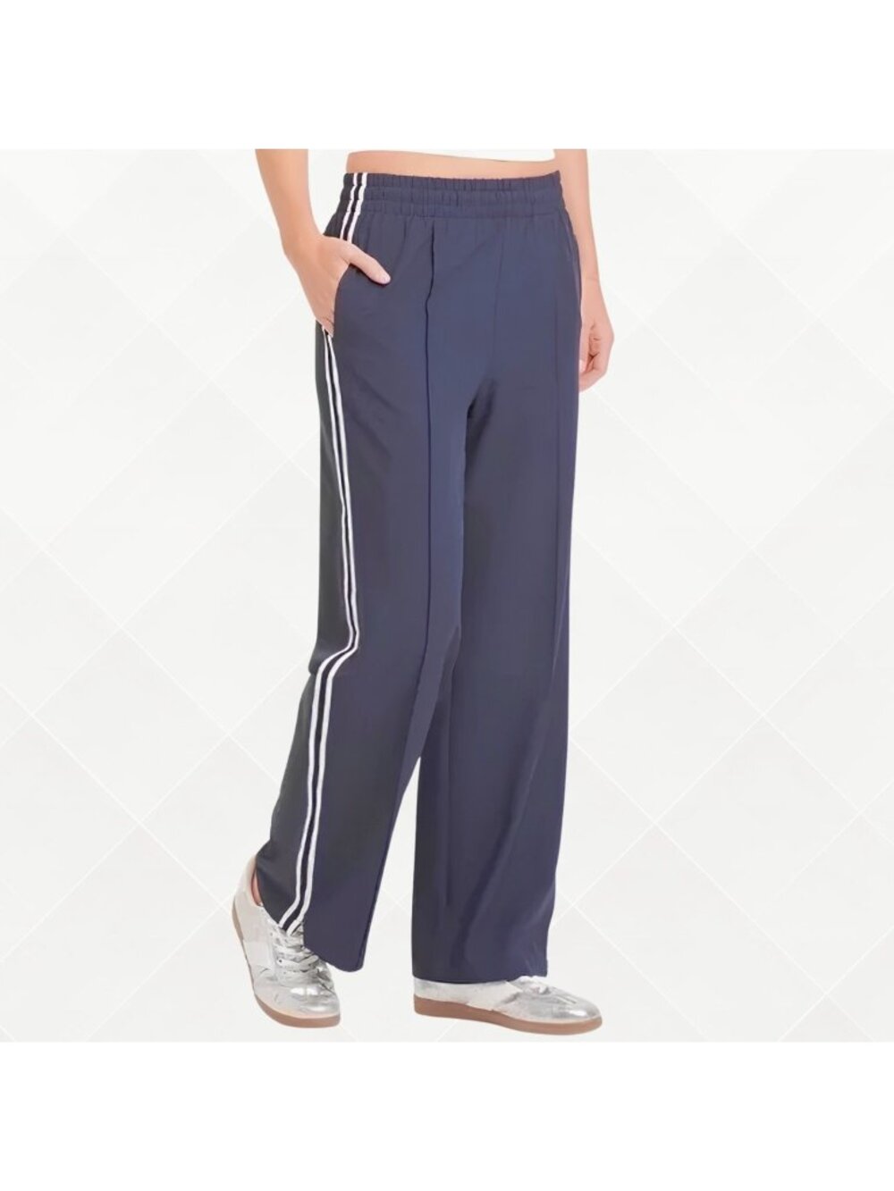 All in Motion Track Pants • L • NWT • Navy • WAW-100048